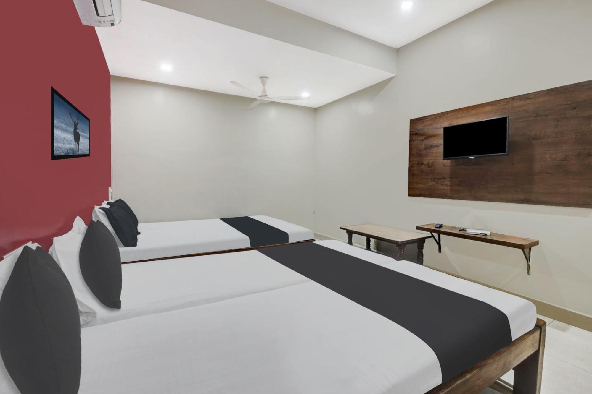 Spot On Shree Ram Residency Hotel Hubli Bagian luar foto
