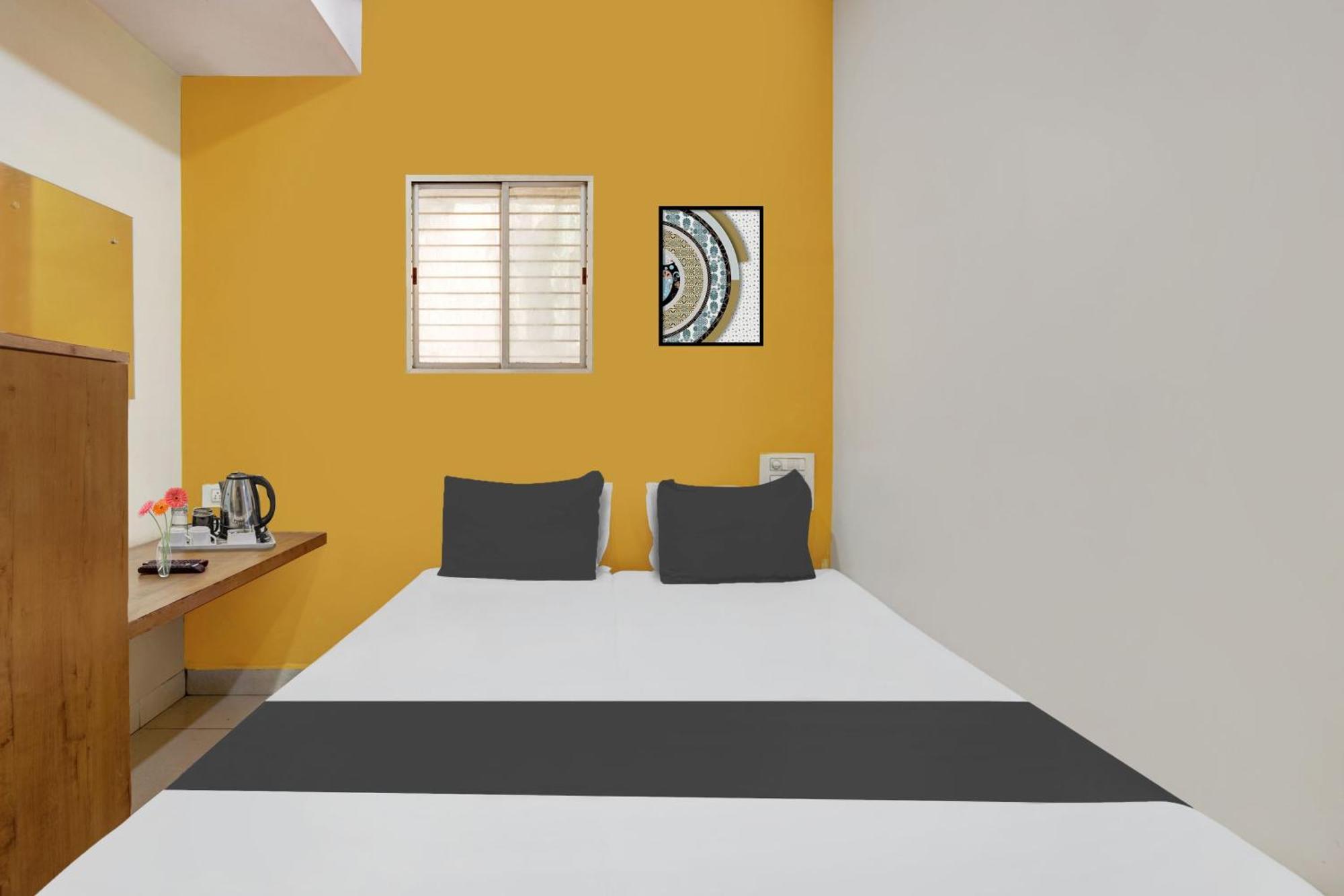 Spot On Shree Ram Residency Hotel Hubli Bagian luar foto
