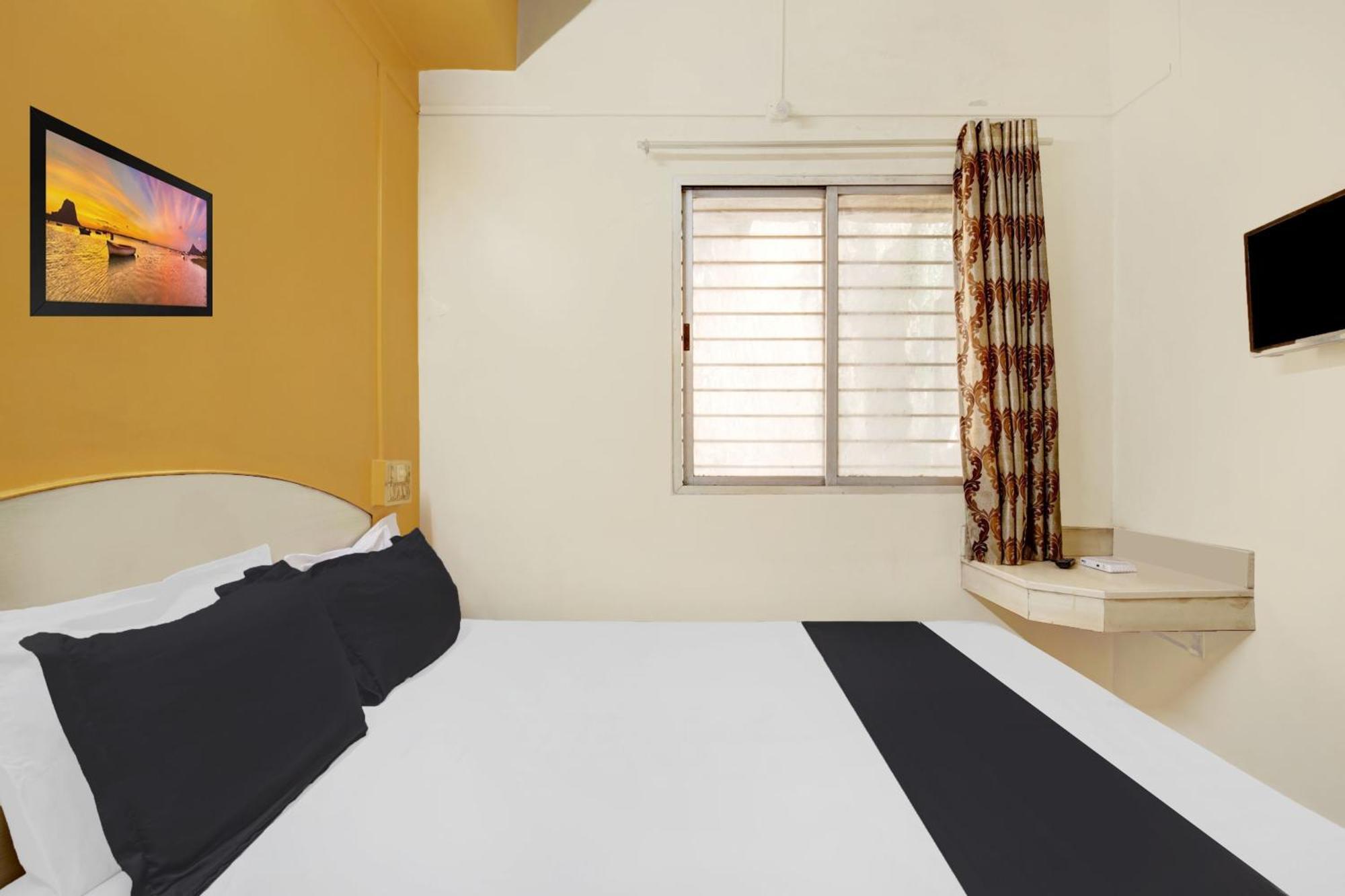 Spot On Shree Ram Residency Hotel Hubli Bagian luar foto