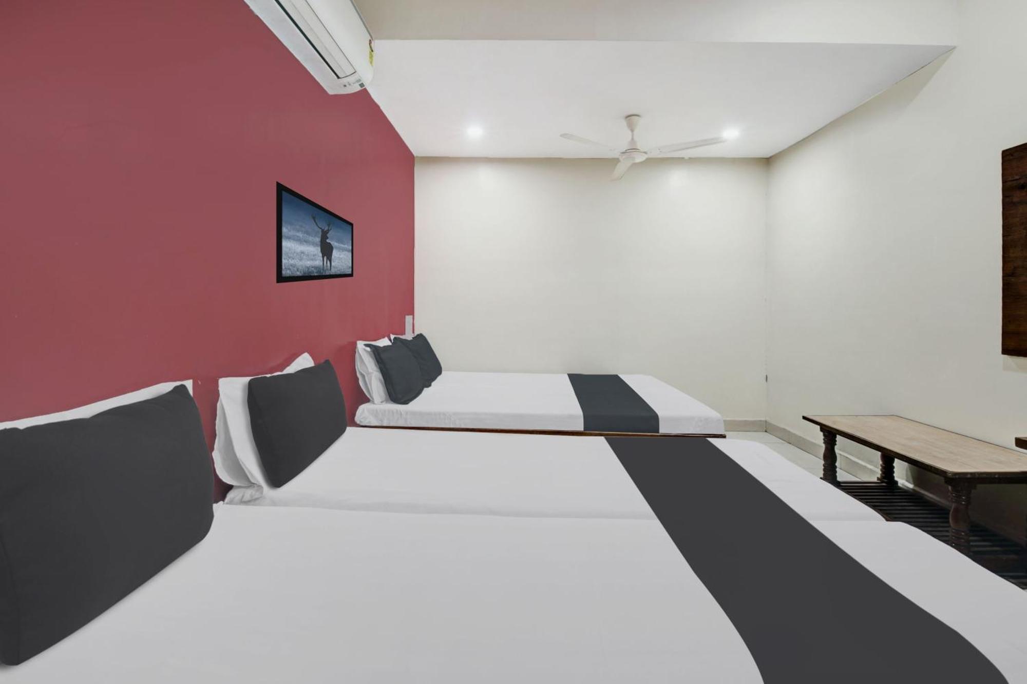 Spot On Shree Ram Residency Hotel Hubli Bagian luar foto